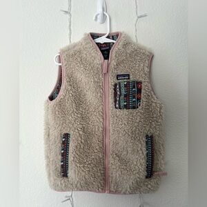 Patagonia Baby Retro-X Vest | Fleece Toddlers Vest With Floral Pattern | Size 5T